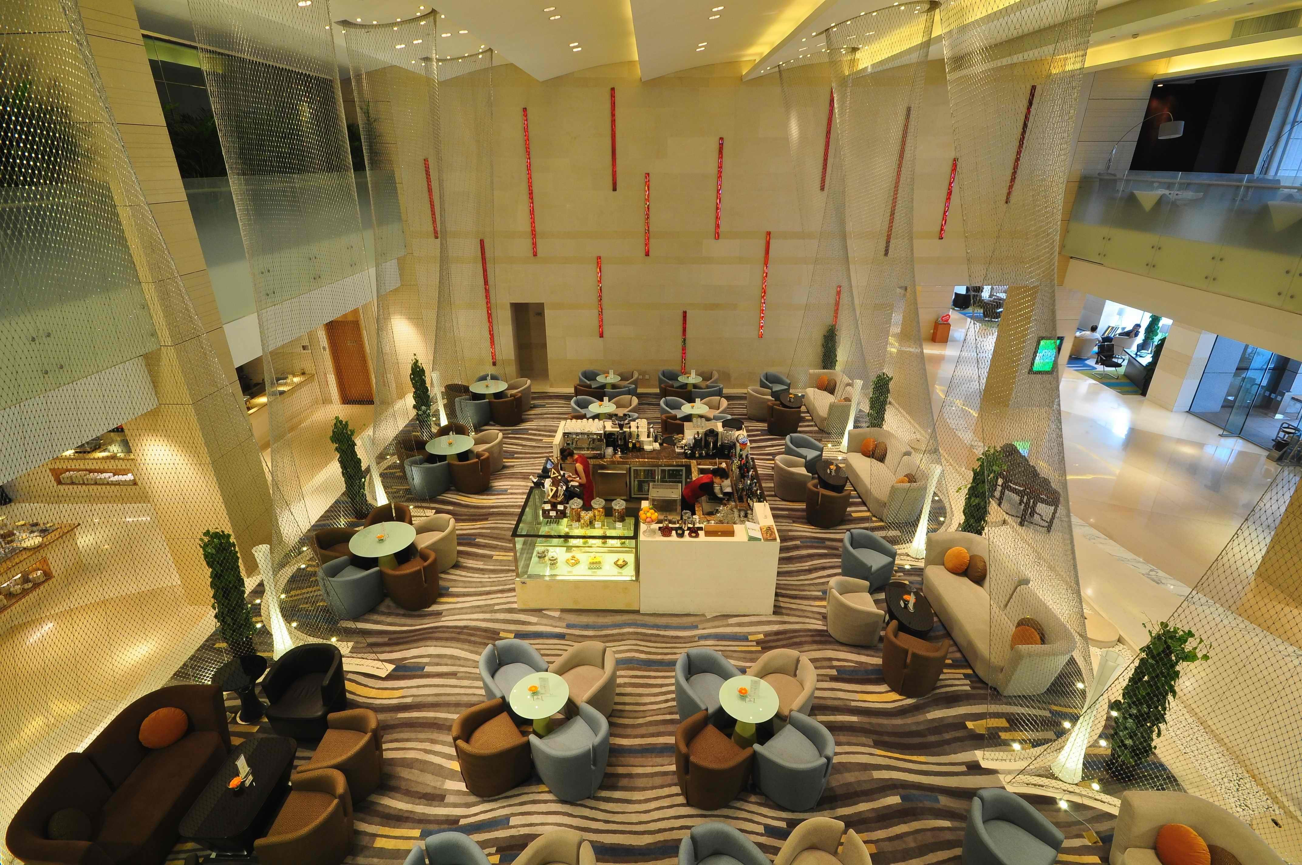 Holiday Inn Qingdao City Center By Ihg - May 4Th Square Interior foto